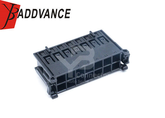 A2205453728 Female Seat Control Module Wire Connector 14 Pin Front Left For W221 M-ercedes