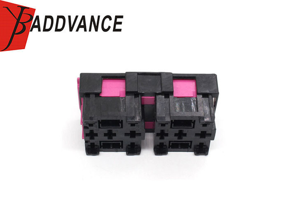 18 Pin Black Female Unsealed Automotive Electrical Connectors For Multifunctional Cars