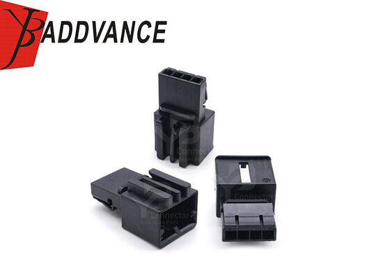 オードイフォルクスワーゲン3AA972714のための男性4ピンACアセンブリの読み取り車尾灯コネクタ